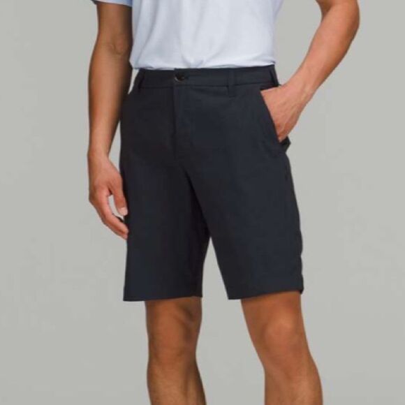 Lululemon Commission Golf Short 10"
Classic Navy 32 - Picture 1 of 6